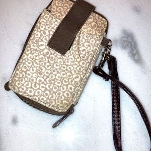 Thirty-one wristlet wallet